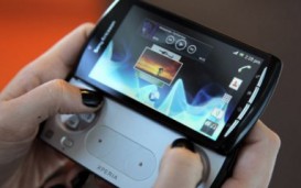 Sony представила бета-версию Ice Cream Sandwich для Xperia PLAY