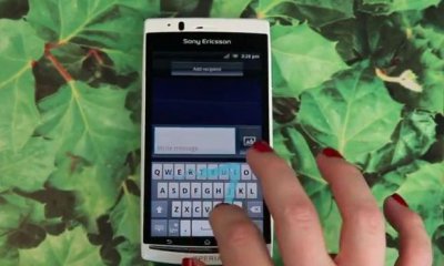 Sony Ericsson   Swype-   Xperia 2011 