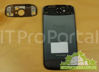 HTC One X  One S   MWC