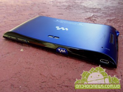   Android- Sony Walkman Z