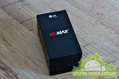    LG Optimus 3D Max
