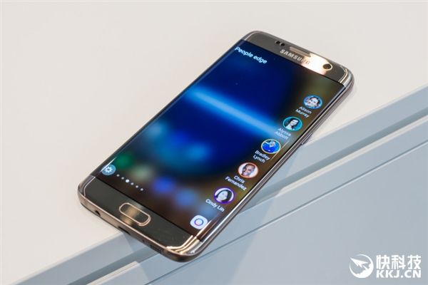 Samsung Galaxy S7:         -