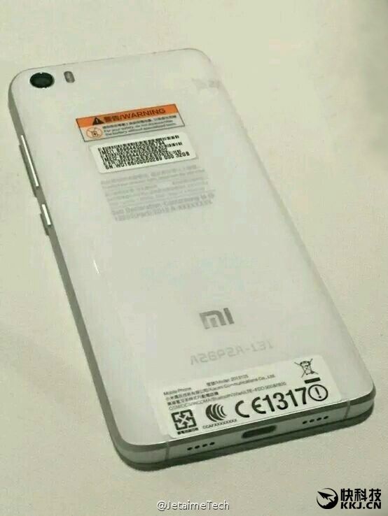 Xiaomi Mi5   $306     $413  