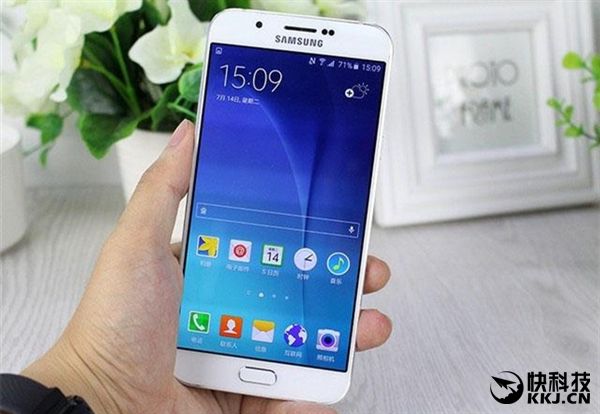 Samsung Galaxy A8   2016    Exynos 7420,   Galaxy S6,...